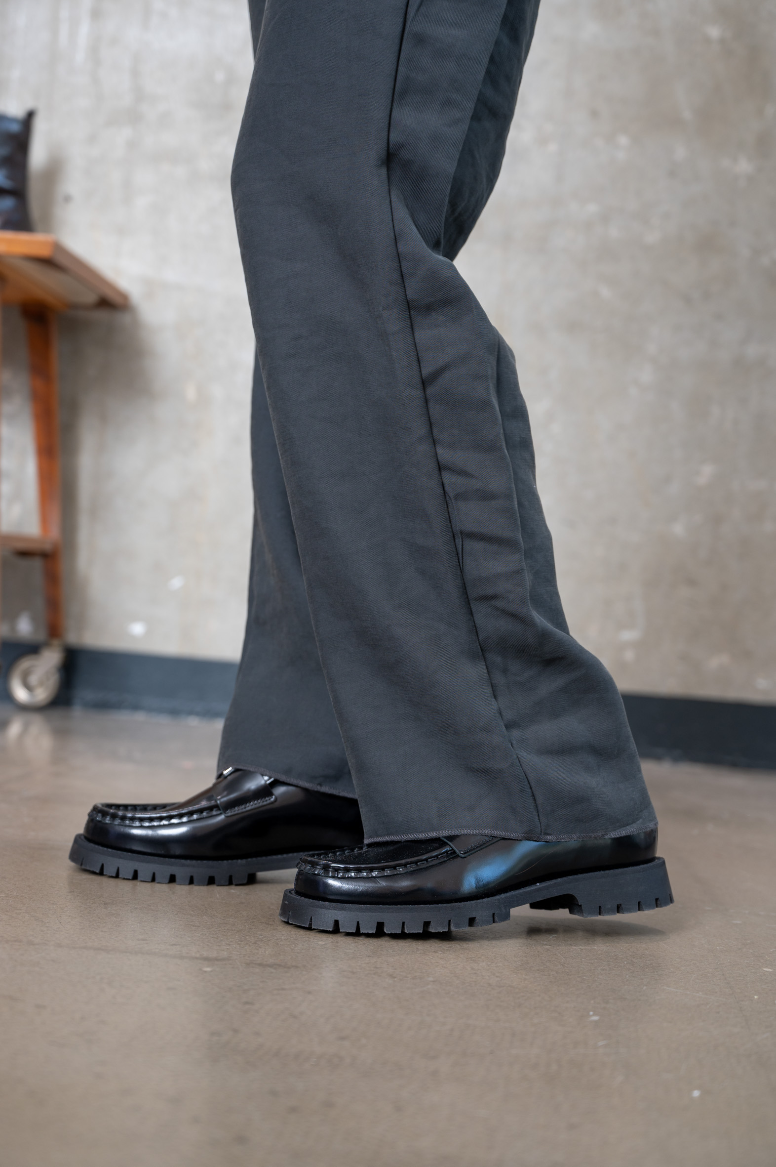 COPENHAGEN STUDIOS CPH848 bushed leather black