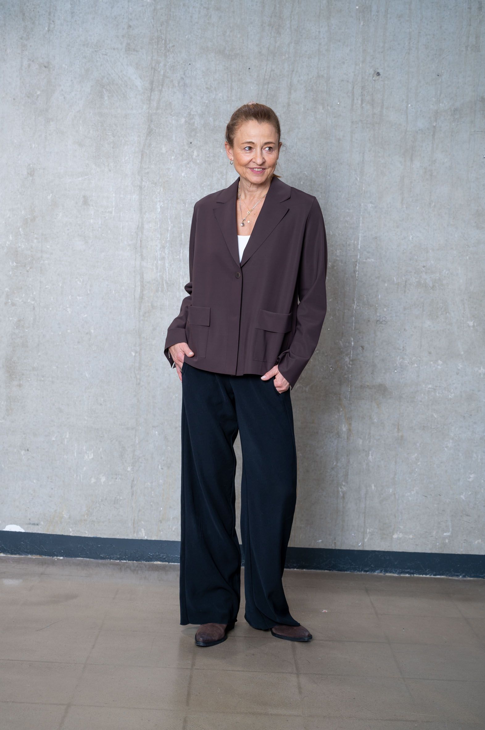 SASSENBACH_STYLE Jacke NORBERTA schoko & schwarz