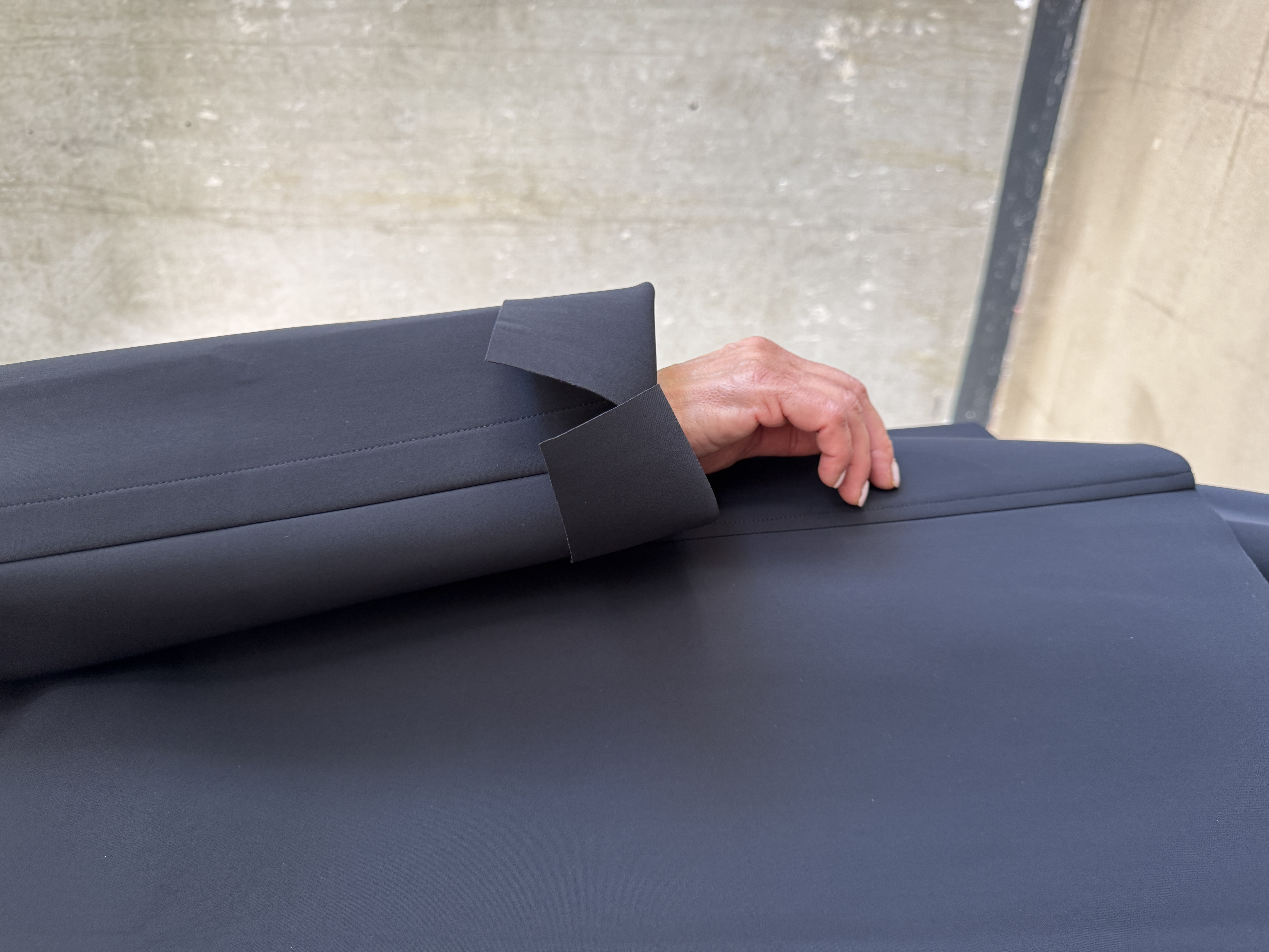 SASSENBACH_STYLE  Mantel MIA schoko & schwarz
