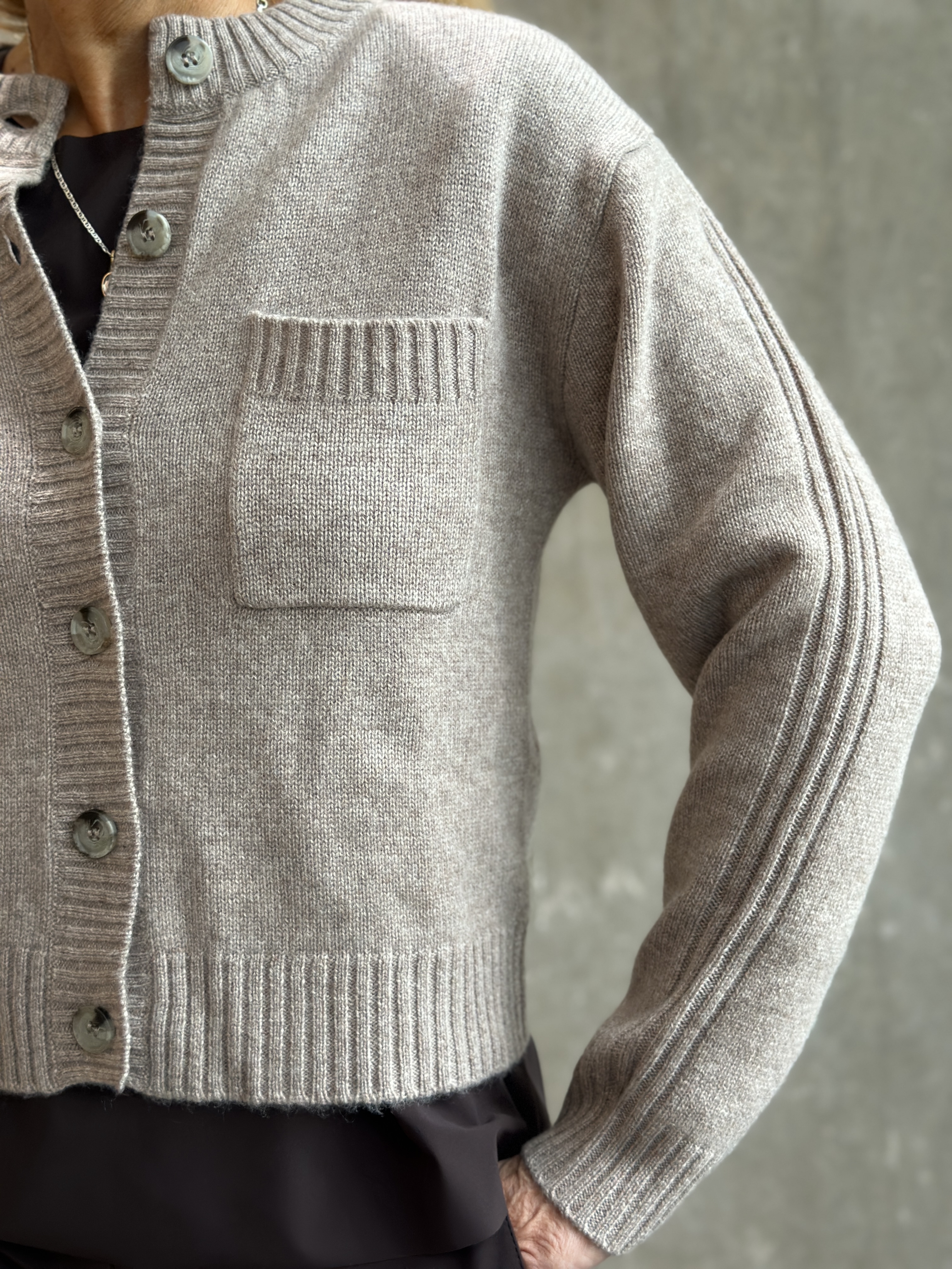 ABSOLUT CASHMERE
