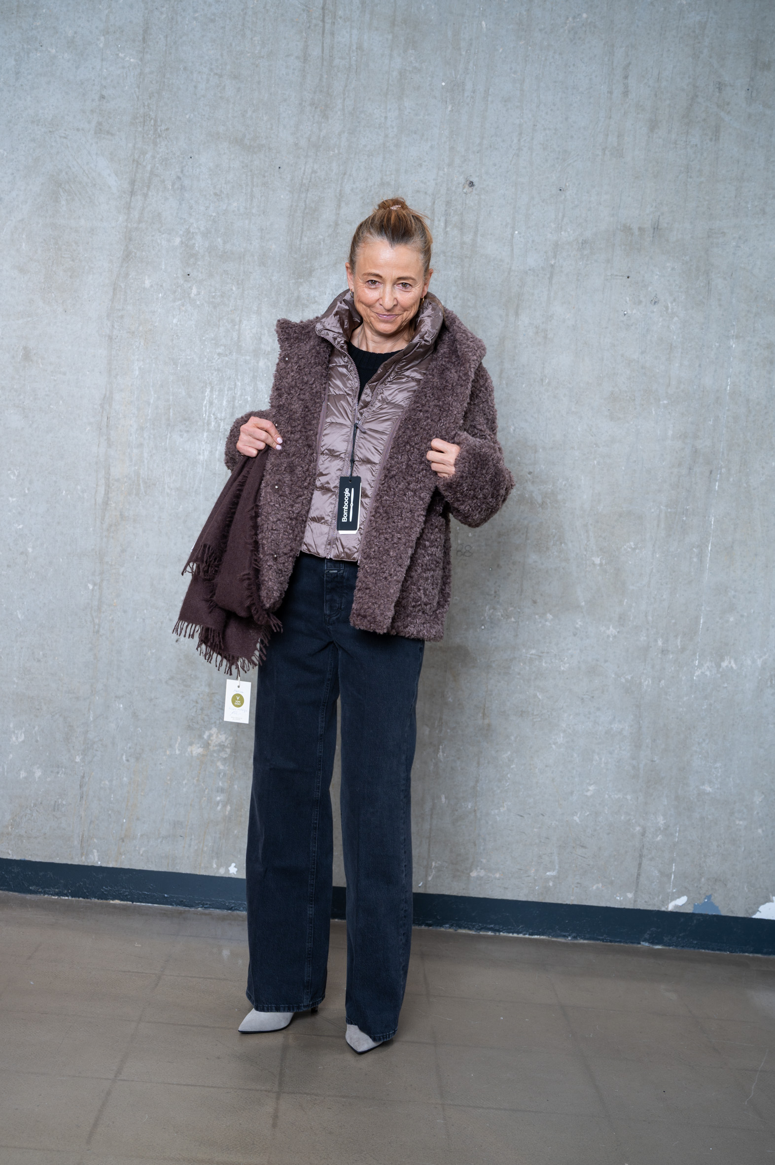 BOMBOOGIE Jacke urban bronze
