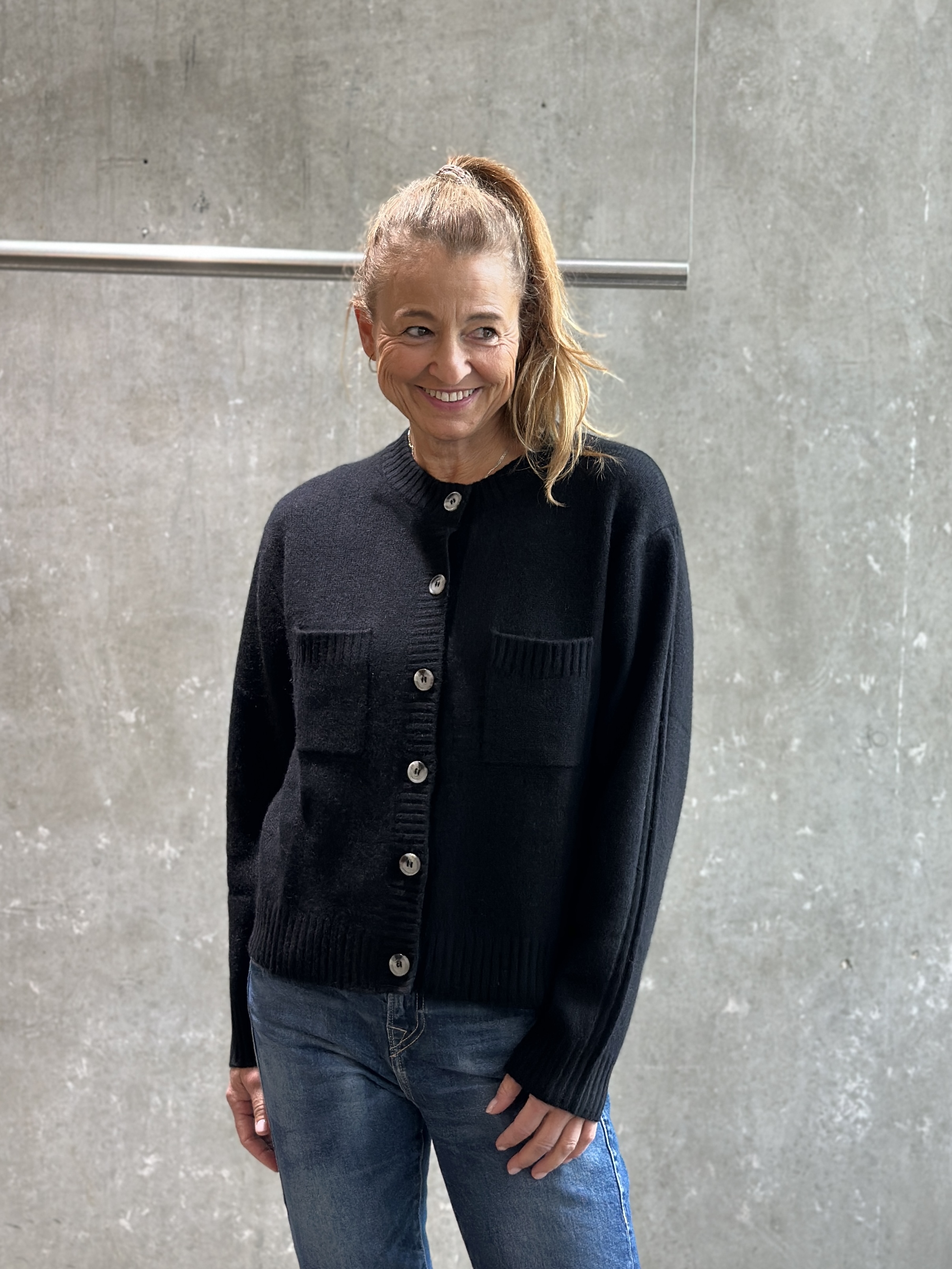 ABSOLUT CASHMERE